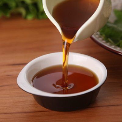 經(jīng)常食用黑芝麻香油的好處有哪些？黑芝麻油的功效與作用！